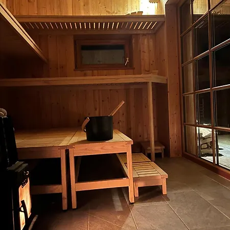 Tinyhaus Nuss Dom wakacyjny Mehring (Bavaria)